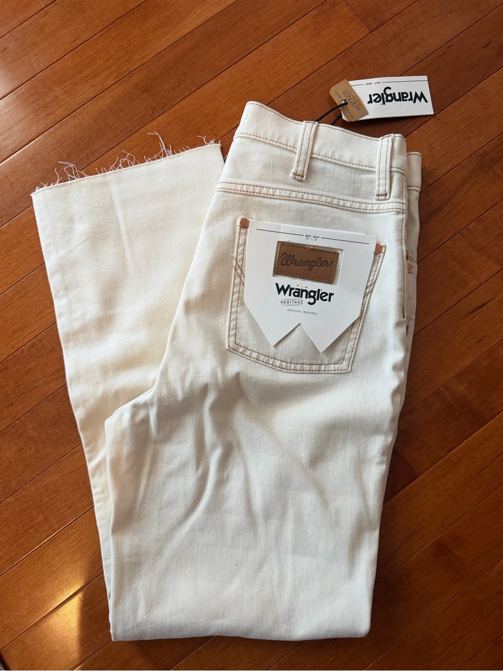 Wrangler Women's White High-Rise Straight Jeans